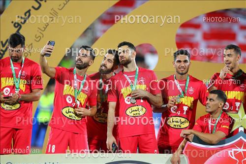 <span style='background: #33747a;box-shadow: 2px 3px 5px black;font-weight: 300;font-size: 10px;border-radius: 2px;margin: 2px;color: #fff;padding: 2px 5px;font - size: 10px;line - height: 22px; '>فرشاد فرجی</span> <span style='background: #33747a;box-shadow: 2px 3px 5px black;font-weight: 300;font-size: 10px;border-radius: 2px;margin: 2px;color: #fff;padding: 2px 5px;font - size: 10px;line - height: 22px; '>مرتضی پور علی گنجی</span> <span style='background: #33747a;box-shadow: 2px 3px 5px black;font-weight: 300;font-size: 10px;border-radius: 2px;margin: 2px;color: #fff;padding: 2px 5px;font - size: 10px;line - height: 22px; '>علی نعمتی</span> 