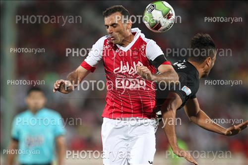 <span style='background: #33747a;font-weight: 300;font-size: 10px;box-shadow: 2px 3px 5px black;border-radius: 2px;margin: 2px;color: #fff;padding: 2px 5px;font - size: 10px;line - height: 22px; '>سید جلال حسینی</span> 