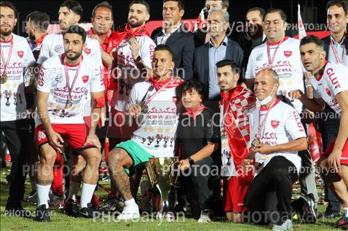 <span style='background: #33747a;box-shadow: 2px 3px 5px black;font-weight: 300;font-size: 10px;border-radius: 2px;margin: 2px;color: #fff;padding: 2px 5px;font - size: 10px;line - height: 22px; '>ابراهیم شکوری</span> <span style='background: #33747a;box-shadow: 2px 3px 5px black;font-weight: 300;font-size: 10px;border-radius: 2px;margin: 2px;color: #fff;padding: 2px 5px;font - size: 10px;line - height: 22px; '>احمد نورالهی</span> <span style='background: #33747a;box-shadow: 2px 3px 5px black;font-weight: 300;font-size: 10px;border-radius: 2px;margin: 2px;color: #fff;padding: 2px 5px;font - size: 10px;line - height: 22px; '>سیامک نعمتی</span> 