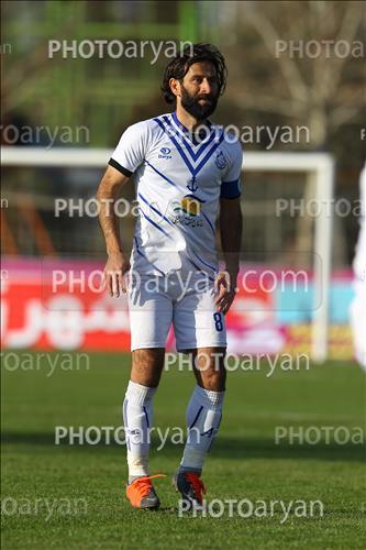 <span style='background: #33747a;box-shadow: 2px 3px 5px black;font-weight: 300;font-size: 10px;border-radius: 2px;margin: 2px;color: #fff;padding: 2px 5px;font - size: 10px;line - height: 22px; '>پژمان نوری</span> 