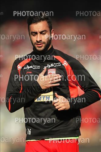 <span style='background: #33747a;box-shadow: 2px 3px 5px black;font-weight: 300;font-size: 10px;border-radius: 2px;margin: 2px;color: #fff;padding: 2px 5px;font - size: 10px;line - height: 22px; '>محمدرضا مهدی زاده</span> 