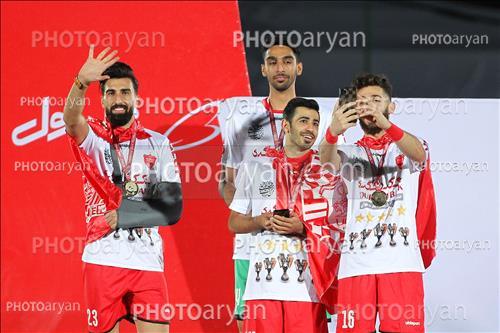 <span style='background: #33747a;box-shadow: 2px 3px 5px black;font-weight: 300;font-size: 10px;border-radius: 2px;margin: 2px;color: #fff;padding: 2px 5px;font - size: 10px;line - height: 22px; '>امیر محمد یوسفی</span> <span style='background: #33747a;box-shadow: 2px 3px 5px black;font-weight: 300;font-size: 10px;border-radius: 2px;margin: 2px;color: #fff;padding: 2px 5px;font - size: 10px;line - height: 22px; '>علی شجاعی</span> <span style='background: #33747a;box-shadow: 2px 3px 5px black;font-weight: 300;font-size: 10px;border-radius: 2px;margin: 2px;color: #fff;padding: 2px 5px;font - size: 10px;line - height: 22px; '>احسان پهلوان</span> 