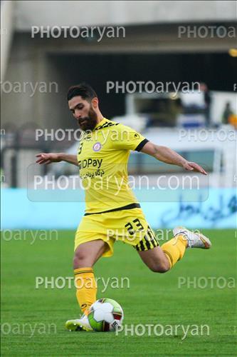 <span style='background: #33747a;box-shadow: 2px 3px 5px black;font-weight: 300;font-size: 10px;border-radius: 2px;margin: 2px;color: #fff;padding: 2px 5px;font - size: 10px;line - height: 22px; '>امیر حسین فشنگچی</span> 