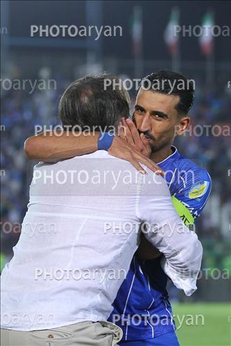 <span style='background: #33747a;box-shadow: 2px 3px 5px black;font-weight: 300;font-size: 10px;border-radius: 2px;margin: 2px;color: #fff;padding: 2px 5px;font - size: 10px;line - height: 22px; '>ریکاردو ساپینتو Ricardo Sá Pinto </span> <span style='background: #33747a;box-shadow: 2px 3px 5px black;font-weight: 300;font-size: 10px;border-radius: 2px;margin: 2px;color: #fff;padding: 2px 5px;font - size: 10px;line - height: 22px; '>صالح حردانی</span> 