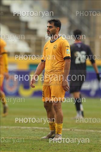 <span style='background: #33747a;box-shadow: 2px 3px 5px black;font-weight: 300;font-size: 10px;border-radius: 2px;margin: 2px;color: #fff;padding: 2px 5px;font - size: 10px;line - height: 22px; '>علی سبحانی</span> 