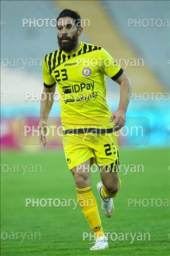 <span style='background: #33747a;box-shadow: 2px 3px 5px black;font-weight: 300;font-size: 10px;border-radius: 2px;margin: 2px;color: #fff;padding: 2px 5px;font - size: 10px;line - height: 22px; '>امیر حسین فشنگچی</span> 