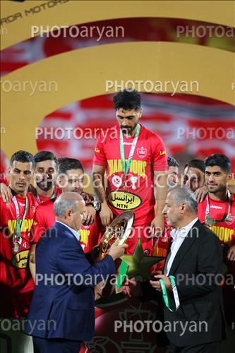 <span style='background: #33747a;box-shadow: 2px 3px 5px black;font-weight: 300;font-size: 10px;border-radius: 2px;margin: 2px;color: #fff;padding: 2px 5px;font - size: 10px;line - height: 22px; '>رضا درویش</span> <span style='background: #33747a;box-shadow: 2px 3px 5px black;font-weight: 300;font-size: 10px;border-radius: 2px;margin: 2px;color: #fff;padding: 2px 5px;font - size: 10px;line - height: 22px; '>امید عالیشاه</span> <span style='background: #33747a;box-shadow: 2px 3px 5px black;font-weight: 300;font-size: 10px;border-radius: 2px;margin: 2px;color: #fff;padding: 2px 5px;font - size: 10px;line - height: 22px; '>دانیال اسماعیلی فر</span> 