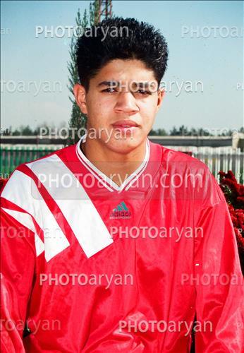 <span style='background: #33747a;box-shadow: 2px 3px 5px black;font-weight: 300;font-size: 10px;border-radius: 2px;margin: 2px;color: #fff;padding: 2px 5px;font - size: 10px;line - height: 22px; '>عبدالجلیل آزدم</span> 