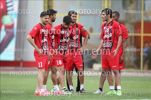 <span style='background: #33747a;box-shadow: 2px 3px 5px black;font-weight: 300;font-size: 10px;border-radius: 2px;margin: 2px;color: #fff;padding: 2px 5px;font - size: 10px;line - height: 22px; '>علیرضا نورمحمدی</span> <span style='background: #33747a;box-shadow: 2px 3px 5px black;font-weight: 300;font-size: 10px;border-radius: 2px;margin: 2px;color: #fff;padding: 2px 5px;font - size: 10px;line - height: 22px; '>کمال کامیابی نیا</span> <span style='background: #33747a;box-shadow: 2px 3px 5px black;font-weight: 300;font-size: 10px;border-radius: 2px;margin: 2px;color: #fff;padding: 2px 5px;font - size: 10px;line - height: 22px; '>احمد نورالهی</span> 