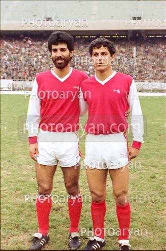 <span style='background: #33747a;font-weight: 300;font-size: 10px;box-shadow: 2px 3px 5px black;border-radius: 2px;margin: 2px;color: #fff;padding: 2px 5px;font - size: 10px;line - height: 22px; '>فرشاد پیوس  Farshad Pious</span> <span style='background: #33747a;font-weight: 300;font-size: 10px;box-shadow: 2px 3px 5px black;border-radius: 2px;margin: 2px;color: #fff;padding: 2px 5px;font - size: 10px;line - height: 22px; '>شاهرخ بیانی</span> 