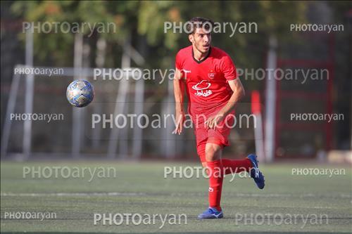  امید پرسپولیس 0- امید استقلال  0 (1400/07/22)