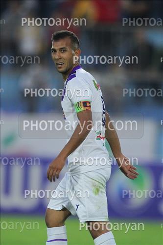 <span style='background: #33747a;box-shadow: 2px 3px 5px black;font-weight: 300;font-size: 10px;border-radius: 2px;margin: 2px;color: #fff;padding: 2px 5px;font - size: 10px;line - height: 22px; '>حسین نظیری</span> 