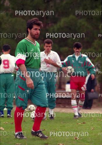 تمرینات تیم ملی (1375 بهار)