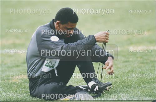 <span style='background: #33747a;box-shadow: 2px 3px 5px black;font-weight: 300;font-size: 10px;border-radius: 2px;margin: 2px;color: #fff;padding: 2px 5px;font - size: 10px;line - height: 22px; '>محمد الدعایه Mohamed Al-Deayea</span> 