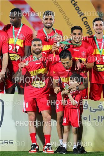 <span style='background: #33747a;box-shadow: 2px 3px 5px black;font-weight: 300;font-size: 10px;border-radius: 2px;margin: 2px;color: #fff;padding: 2px 5px;font - size: 10px;line - height: 22px; '>شیخ دیاباته  cheick tidiane diabaté</span> <span style='background: #33747a;box-shadow: 2px 3px 5px black;font-weight: 300;font-size: 10px;border-radius: 2px;margin: 2px;color: #fff;padding: 2px 5px;font - size: 10px;line - height: 22px; '>وحید امیری</span> <span style='background: #33747a;box-shadow: 2px 3px 5px black;font-weight: 300;font-size: 10px;border-radius: 2px;margin: 2px;color: #fff;padding: 2px 5px;font - size: 10px;line - height: 22px; '>ميلاد سرلک چيوا</span> 