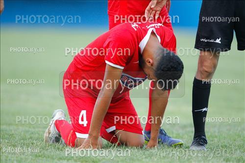 <span style='background: #33747a;box-shadow: 2px 3px 5px black;font-weight: 300;font-size: 10px;border-radius: 2px;margin: 2px;color: #fff;padding: 2px 5px;font - size: 10px;line - height: 22px; '>مصطفی باجلان</span> 