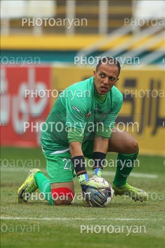 <span style='background: #33747a;box-shadow: 2px 3px 5px black;font-weight: 300;font-size: 10px;border-radius: 2px;margin: 2px;color: #fff;padding: 2px 5px;font - size: 10px;line - height: 22px; '>ایمان صادقی</span> 