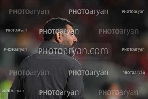 <span style='background: #33747a;box-shadow: 2px 3px 5px black;font-weight: 300;font-size: 10px;border-radius: 2px;margin: 2px;color: #fff;padding: 2px 5px;font - size: 10px;line - height: 22px; '>اشکان نامداری</span> 