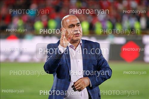 <span style='background: #33747a;box-shadow: 2px 3px 5px black;font-weight: 300;font-size: 10px;border-radius: 2px;margin: 2px;color: #fff;padding: 2px 5px;font - size: 10px;line - height: 22px; '>حجت الله بهمنی</span> 