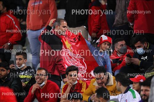 <span style='background: #33747a;box-shadow: 2px 3px 5px black;font-weight: 300;font-size: 10px;border-radius: 2px;margin: 2px;color: #fff;padding: 2px 5px;font - size: 10px;line - height: 22px; '>تماشاگران خردسال</span> <span style='background: #33747a;box-shadow: 2px 3px 5px black;font-weight: 300;font-size: 10px;border-radius: 2px;margin: 2px;color: #fff;padding: 2px 5px;font - size: 10px;line - height: 22px; '>تماشاگران</span> 