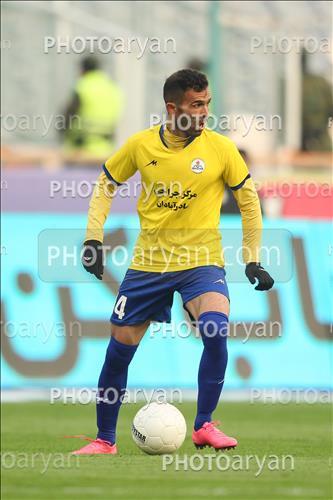 <span style='background: #33747a;box-shadow: 2px 3px 5px black;font-weight: 300;font-size: 10px;border-radius: 2px;margin: 2px;color: #fff;padding: 2px 5px;font - size: 10px;line - height: 22px; '>میثم نقی زاده</span> 