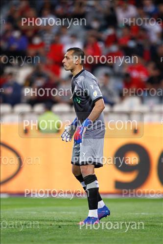 <span style='background: #33747a;box-shadow: 2px 3px 5px black;font-weight: 300;font-size: 10px;border-radius: 2px;margin: 2px;color: #fff;padding: 2px 5px;font - size: 10px;line - height: 22px; '>محمد ناصری</span> 