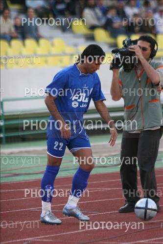 استقلال 1-شموشک نوشهر 1 (1384/12/26)