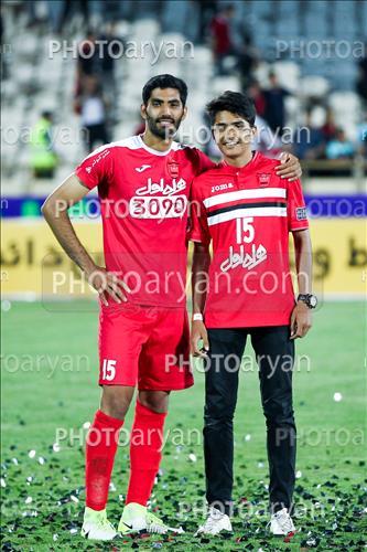 <span style='background: #33747a;box-shadow: 2px 3px 5px black;font-weight: 300;font-size: 10px;border-radius: 2px;margin: 2px;color: #fff;padding: 2px 5px;font - size: 10px;line - height: 22px; '>علیرضا انصاری</span> <span style='background: #33747a;box-shadow: 2px 3px 5px black;font-weight: 300;font-size: 10px;border-radius: 2px;margin: 2px;color: #fff;padding: 2px 5px;font - size: 10px;line - height: 22px; '>محمد انصاری</span> 