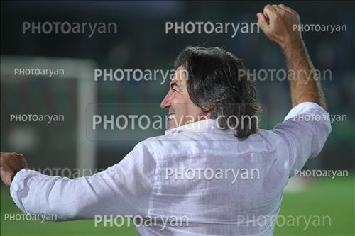 <span style='background: #33747a;box-shadow: 2px 3px 5px black;font-weight: 300;font-size: 10px;border-radius: 2px;margin: 2px;color: #fff;padding: 2px 5px;font - size: 10px;line - height: 22px; '>ریکاردو ساپینتو Ricardo Sá Pinto </span> 