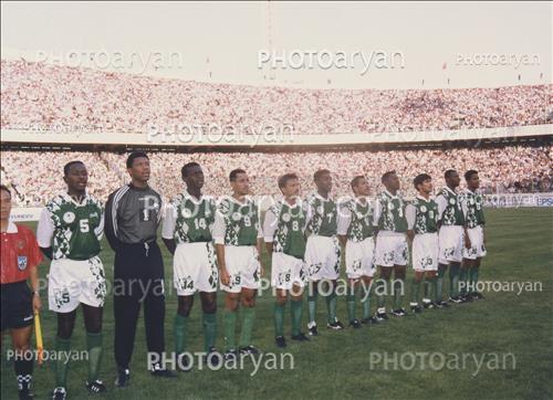 <span style='background: #33747a;box-shadow: 2px 3px 5px black;font-weight: 300;font-size: 10px;border-radius: 2px;margin: 2px;color: #fff;padding: 2px 5px;font - size: 10px;line - height: 22px; '>Mohamed Al-Deayea</span> 