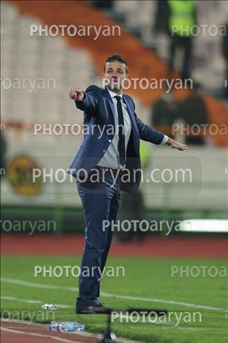 <span style='background: #33747a;box-shadow: 2px 3px 5px black;font-weight: 300;font-size: 10px;border-radius: 2px;margin: 2px;color: #fff;padding: 2px 5px;font - size: 10px;line - height: 22px; '>آندرا استراماچیونی Andrea Stramaccioni</span> 