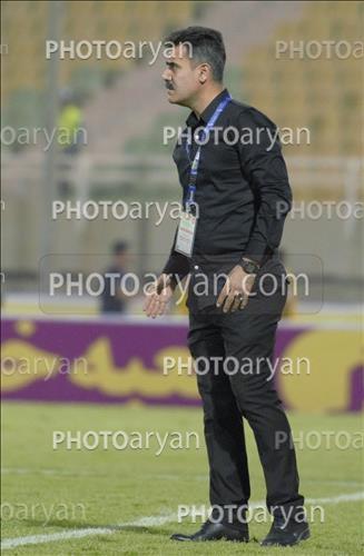 <span style='background: #33747a;box-shadow: 2px 3px 5px black;font-weight: 300;font-size: 10px;border-radius: 2px;margin: 2px;color: #fff;padding: 2px 5px;font - size: 10px;line - height: 22px; '>سیروس پورموسوی</span> 