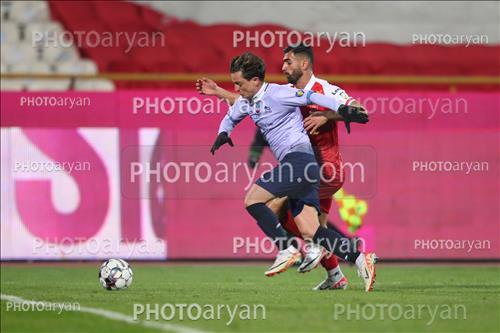 <span style='background: #33747a;box-shadow: 2px 3px 5px black;font-weight: 300;font-size: 10px;border-radius: 2px;margin: 2px;color: #fff;padding: 2px 5px;font - size: 10px;line - height: 22px; '>گوستاوو واگنین</span> <span style='background: #33747a;box-shadow: 2px 3px 5px black;font-weight: 300;font-size: 10px;border-radius: 2px;margin: 2px;color: #fff;padding: 2px 5px;font - size: 10px;line - height: 22px; '>سینا اسد بیگی</span> 