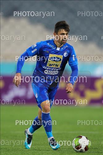 <span style='background: #33747a;box-shadow: 2px 3px 5px black;font-weight: 300;font-size: 10px;border-radius: 2px;margin: 2px;color: #fff;padding: 2px 5px;font - size: 10px;line - height: 22px; '>بویان نایدنف</span> 