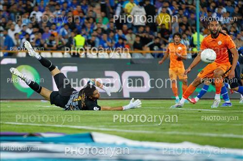 <span style='background: #33747a;box-shadow: 2px 3px 5px black;font-weight: 300;font-size: 10px;border-radius: 2px;margin: 2px;color: #fff;padding: 2px 5px;font - size: 10px;line - height: 22px; '>سامان تورانیان</span> <span style='background: #33747a;box-shadow: 2px 3px 5px black;font-weight: 300;font-size: 10px;border-radius: 2px;margin: 2px;color: #fff;padding: 2px 5px;font - size: 10px;line - height: 22px; '>سید حسین حسینی</span> <span style='background: #33747a;box-shadow: 2px 3px 5px black;font-weight: 300;font-size: 10px;border-radius: 2px;margin: 2px;color: #fff;padding: 2px 5px;font - size: 10px;line - height: 22px; '>شروین بزرگ</span> 