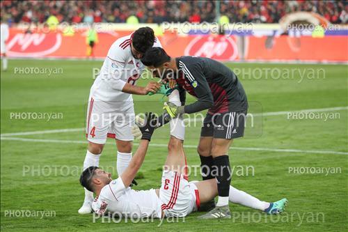 <span style='background: #33747a;box-shadow: 2px 3px 5px black;font-weight: 300;font-size: 10px;border-radius: 2px;margin: 2px;color: #fff;padding: 2px 5px;font - size: 10px;line - height: 22px; '>محمدرضا خانزاده</span> <span style='background: #33747a;box-shadow: 2px 3px 5px black;font-weight: 300;font-size: 10px;border-radius: 2px;margin: 2px;color: #fff;padding: 2px 5px;font - size: 10px;line - height: 22px; '>محمد رشید مظاهری</span> <span style='background: #33747a;box-shadow: 2px 3px 5px black;font-weight: 300;font-size: 10px;border-radius: 2px;margin: 2px;color: #fff;padding: 2px 5px;font - size: 10px;line - height: 22px; '>ایمان سلیمی</span> 