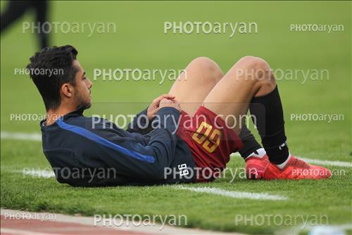 <span style='background: #33747a;box-shadow: 2px 3px 5px black;font-weight: 300;font-size: 10px;border-radius: 2px;margin: 2px;color: #fff;padding: 2px 5px;font - size: 10px;line - height: 22px; '>محمد محمدزاده</span> 