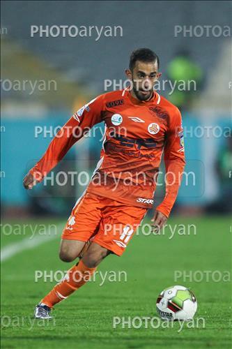 <span style='background: #33747a;font-weight: 300;font-size: 10px;box-shadow: 2px 3px 5px black;border-radius: 2px;margin: 2px;color: #fff;padding: 2px 5px;font - size: 10px;line - height: 22px; '>علی قلی زاده</span> 