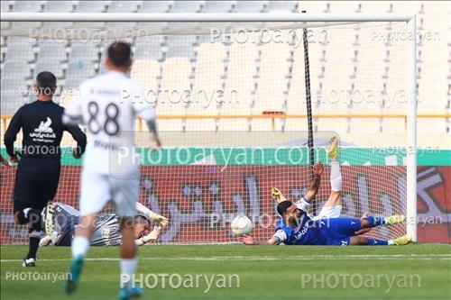 استقلال 4 -ملوان بندر انزلی 0 (1401/11/06)